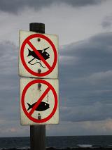 signs prohibiting spear and line fishing